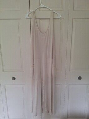 LOFT Sleep Soft Cream Sleep Romper Sz L; EUC